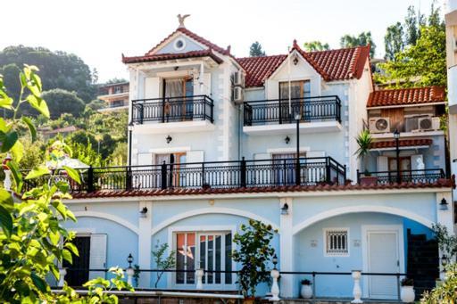 波罗斯Fernanda'S Traditional 2 Floor House别墅 外观 照片